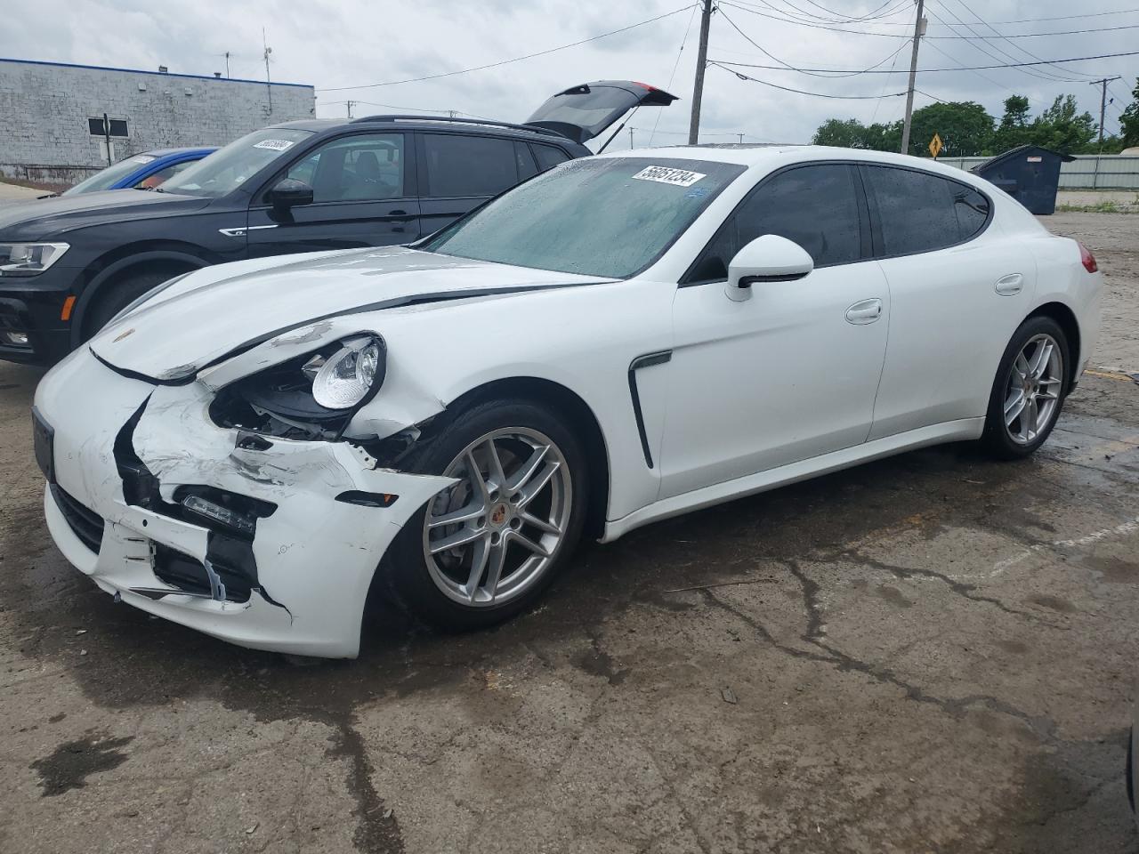 PORSCHE PANAMERA 2 2016
