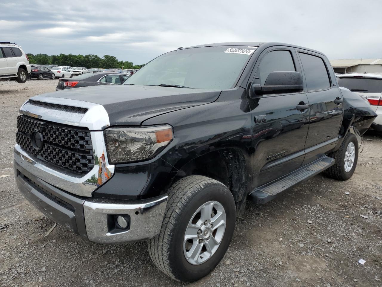 TOYOTA TUNDRA 2017