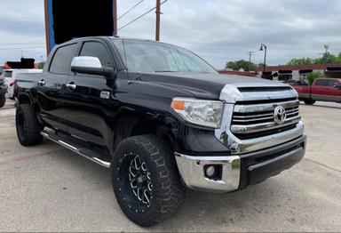 Toyota Tundra 2014
