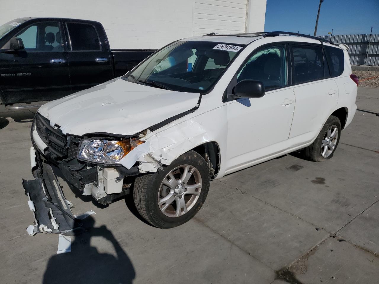 TOYOTA RAV4 2011