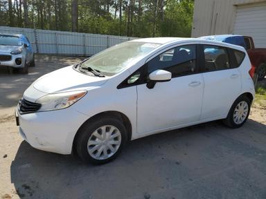 Nissan Versa 2015
