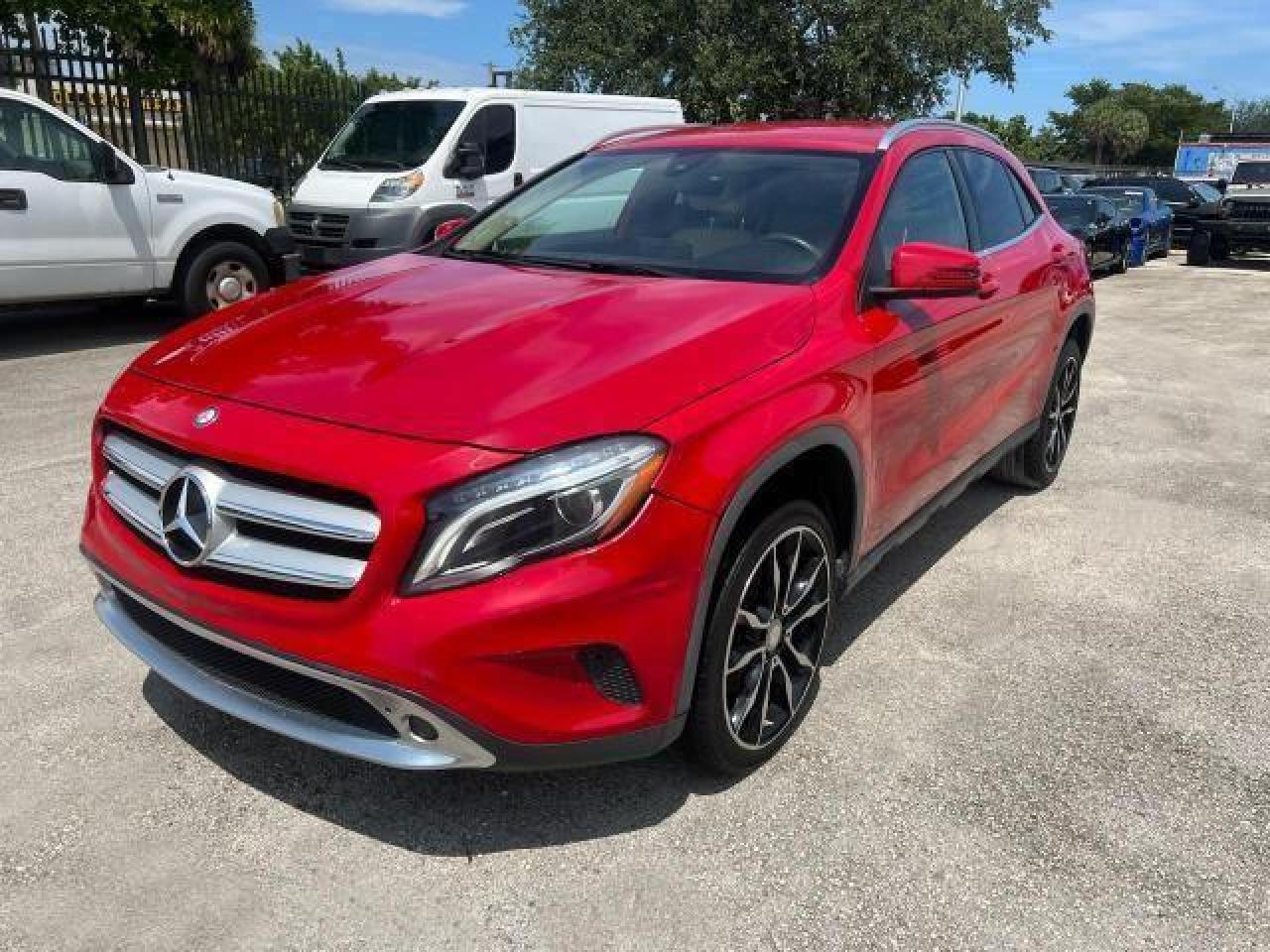 MERCEDES-BENZ GLA-CLASS 2017