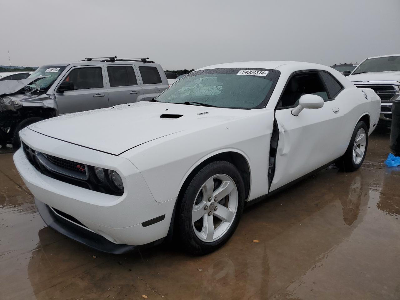 DODGE CHALLENGER 2013