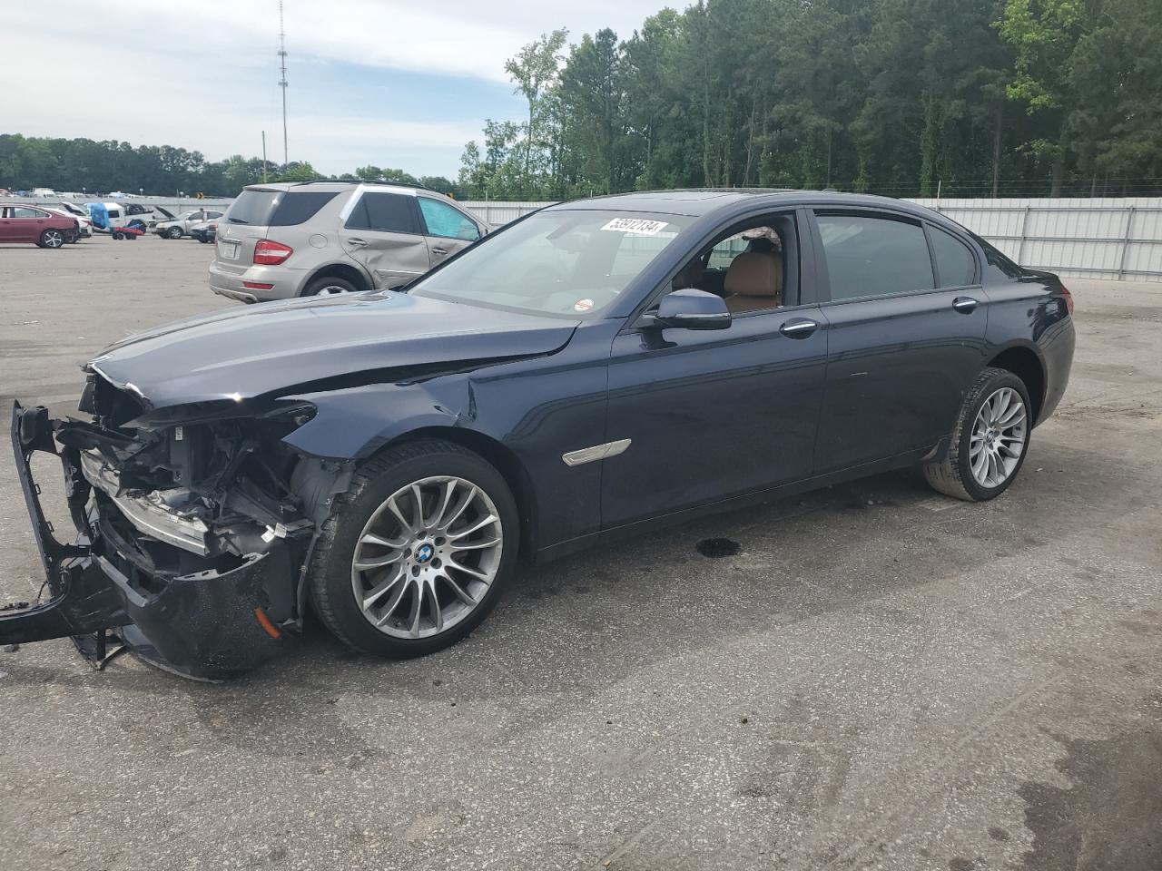 BMW 7 SERIES 2015