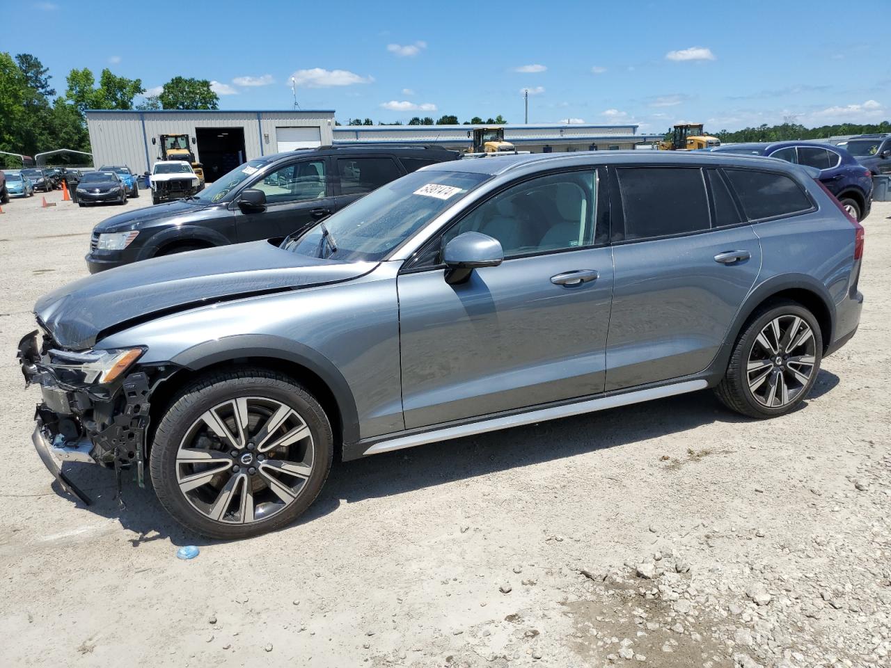 VOLVO V60 2020