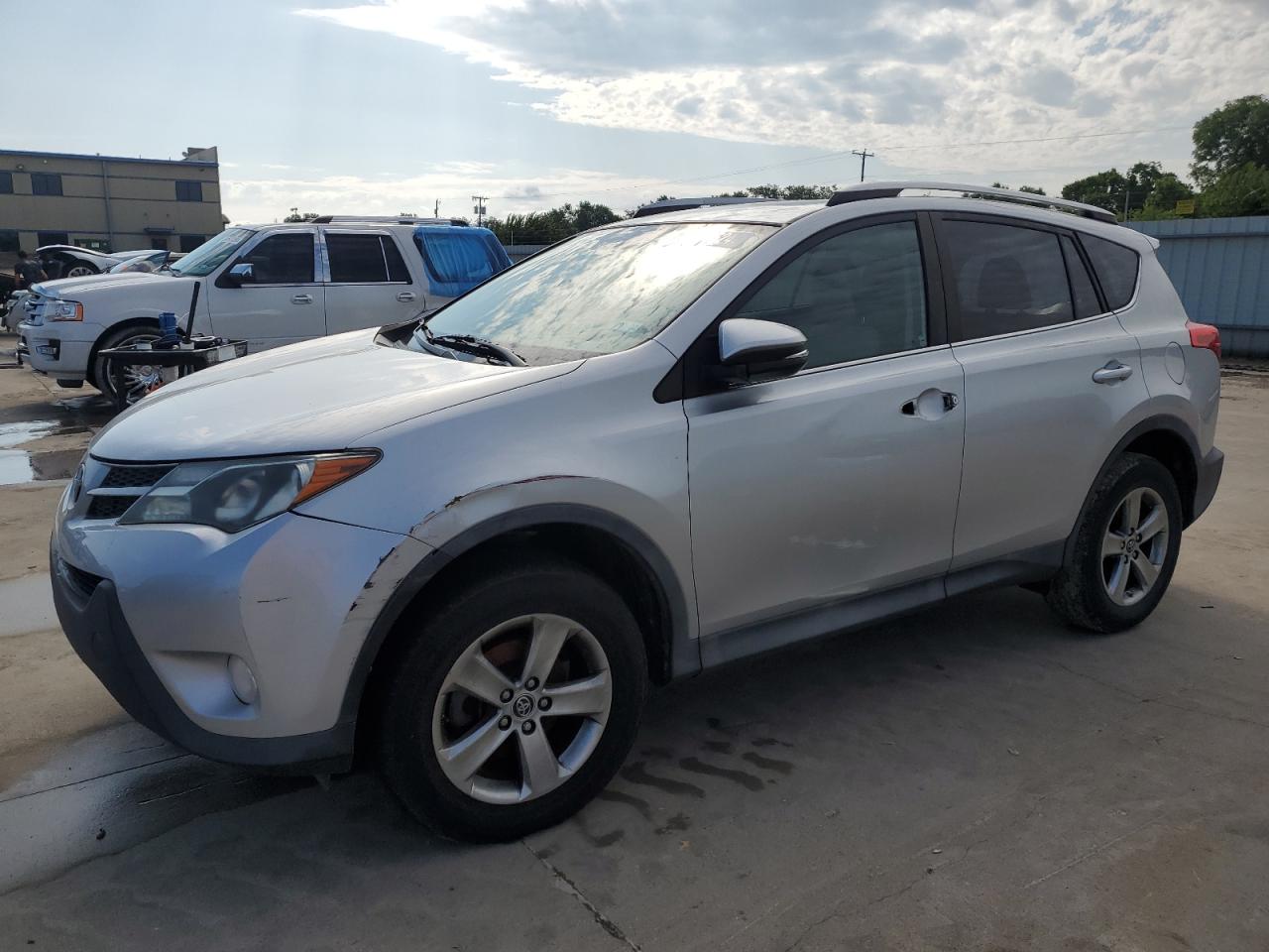 TOYOTA RAV4 2015