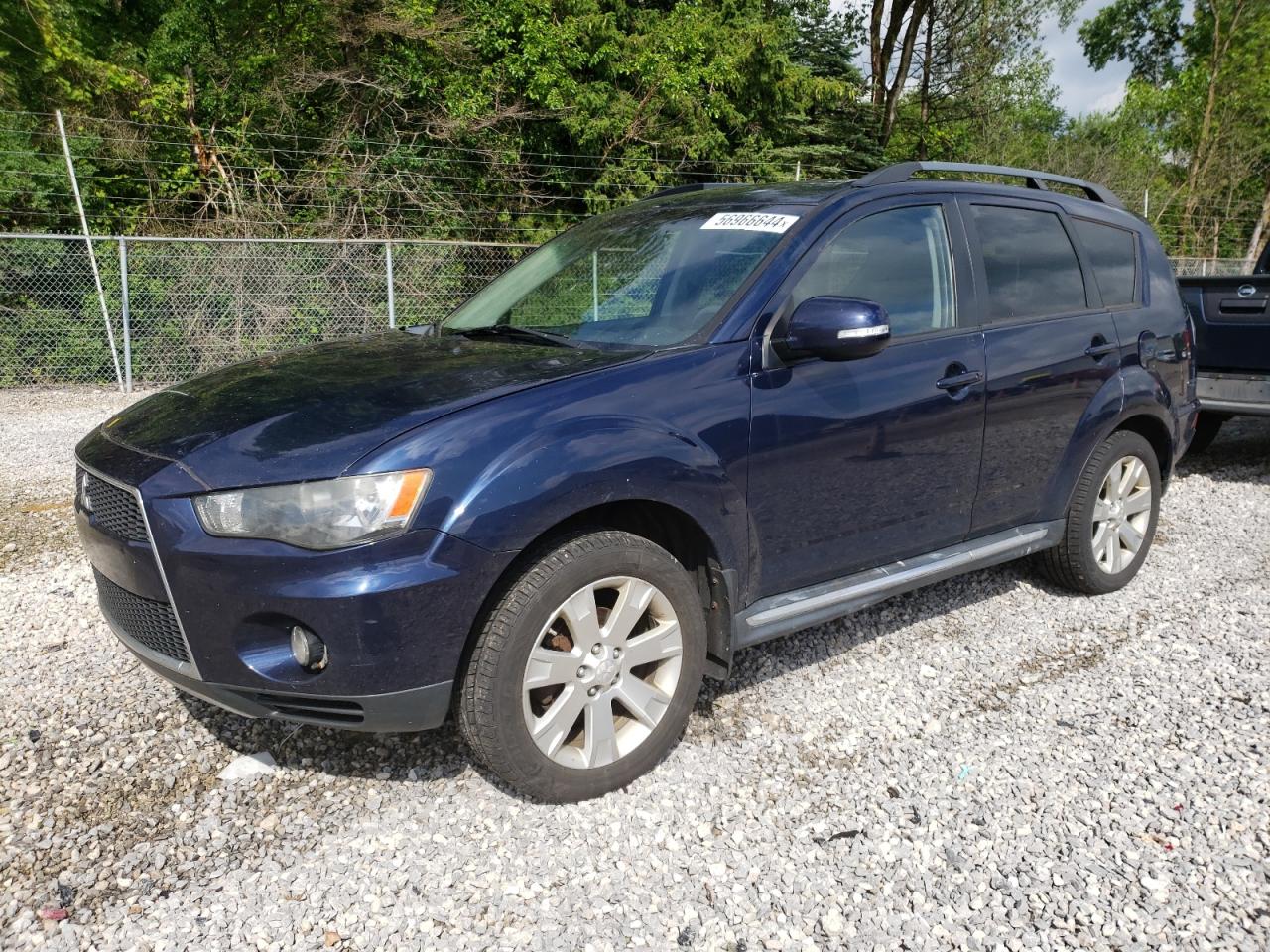 MITSUBISHI OUTLANDER 2011