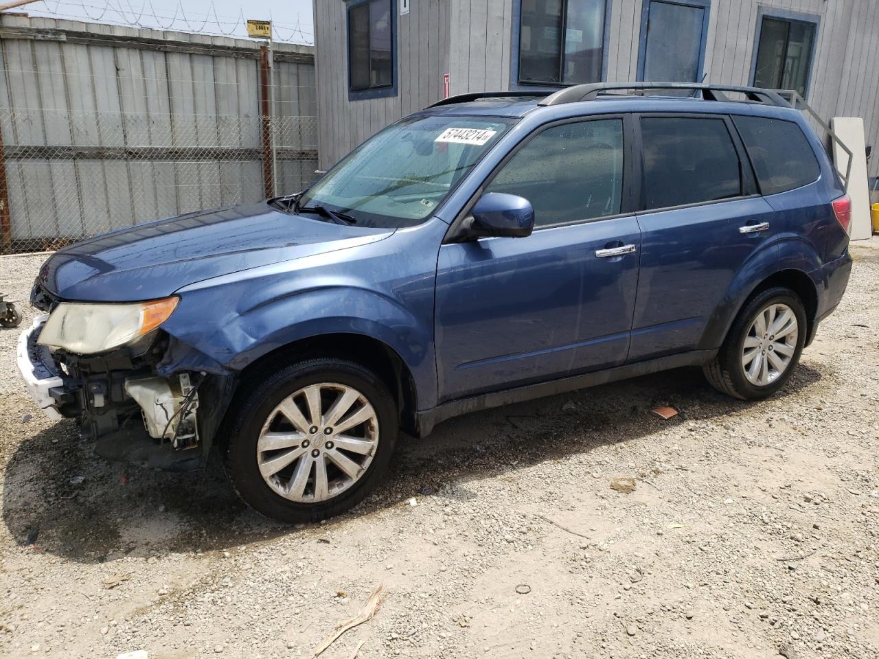 SUBARU FORESTER 2011