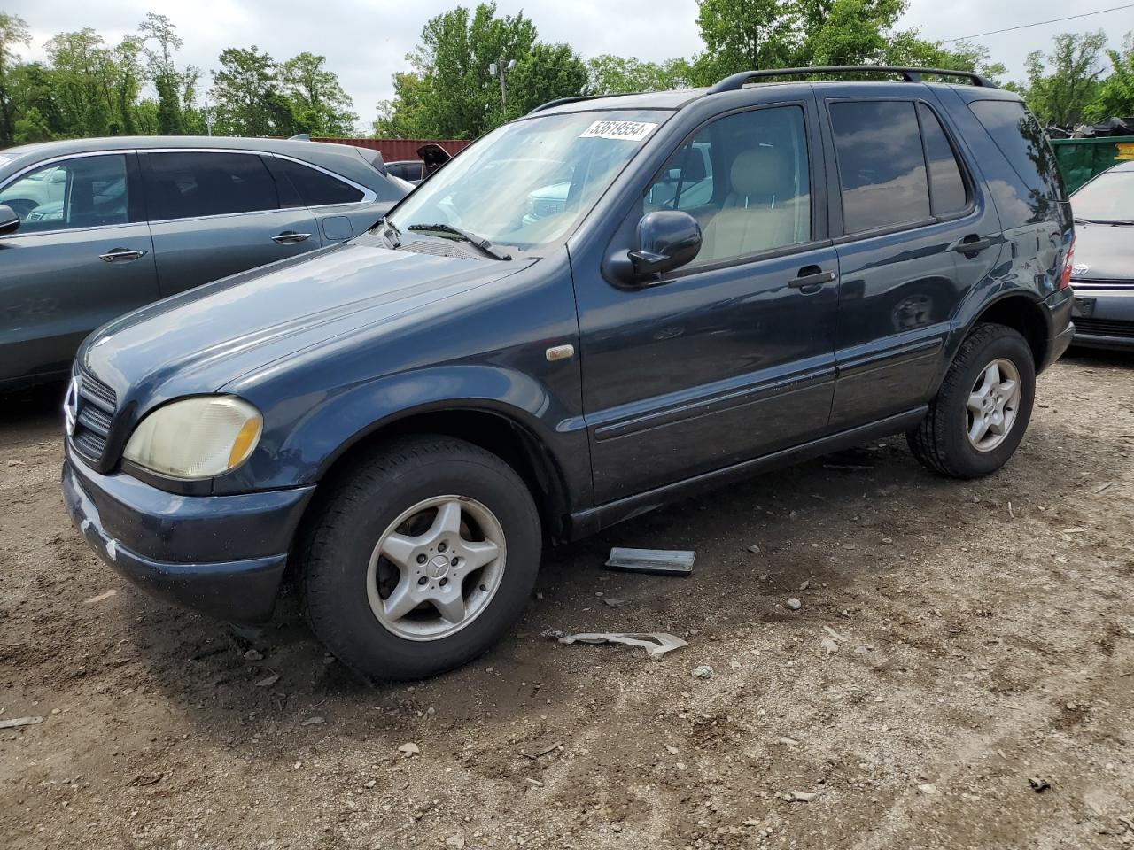 MERCEDES-BENZ M-CLASS 2000