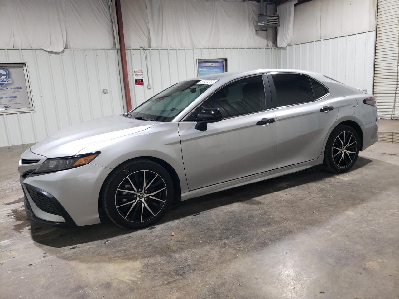 TOYOTA CAMRY 2021