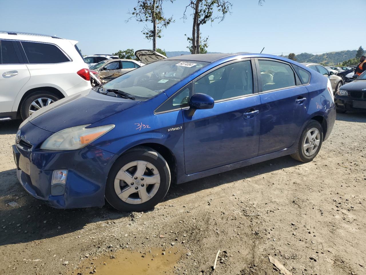 TOYOTA PRIUS 2011