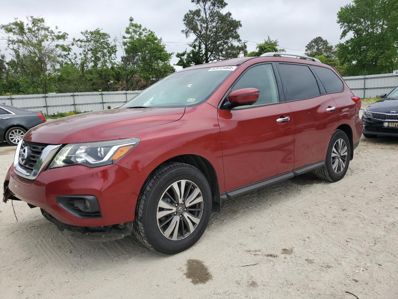 NISSAN PATHFINDER 2017
