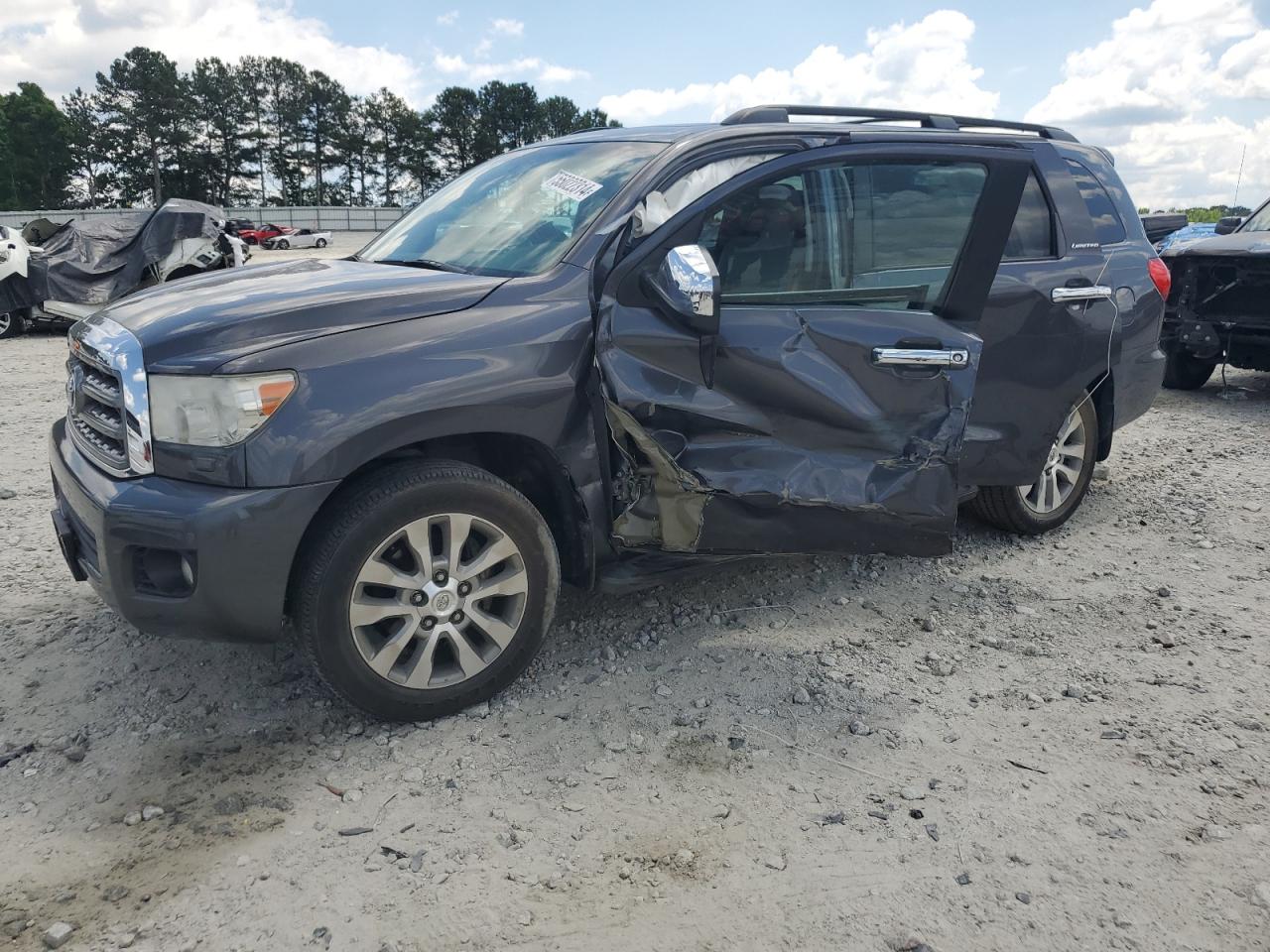 TOYOTA SEQUOIA LI 2015