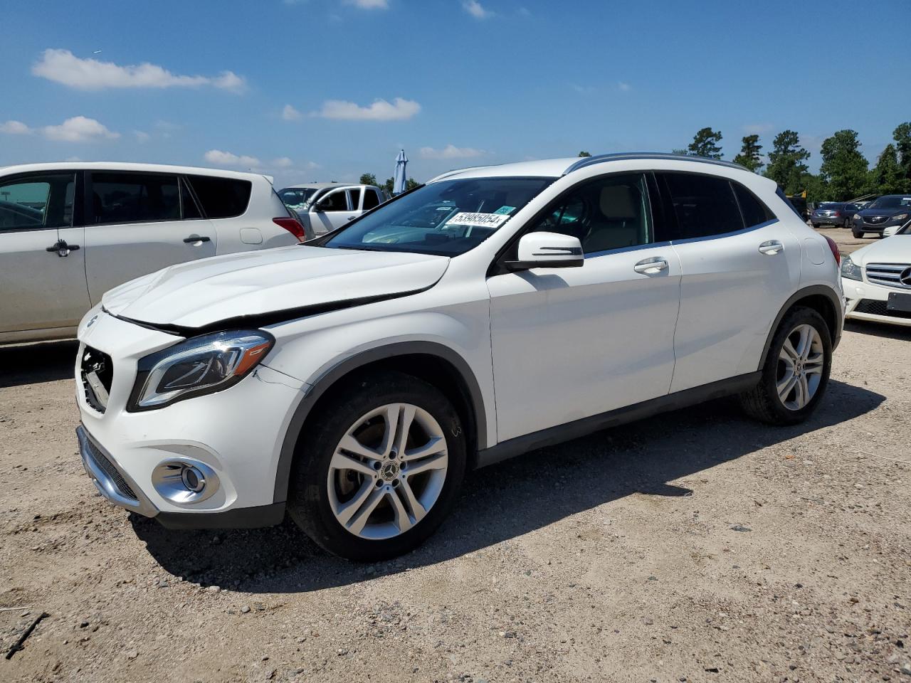Mercedes-benz Gla-class 2020