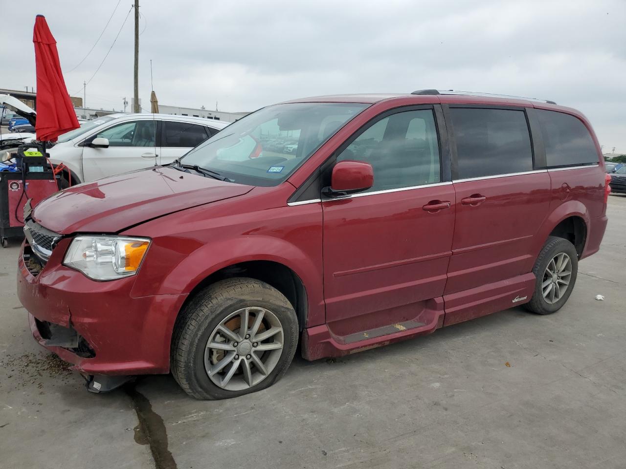 DODGE CARAVAN 2015