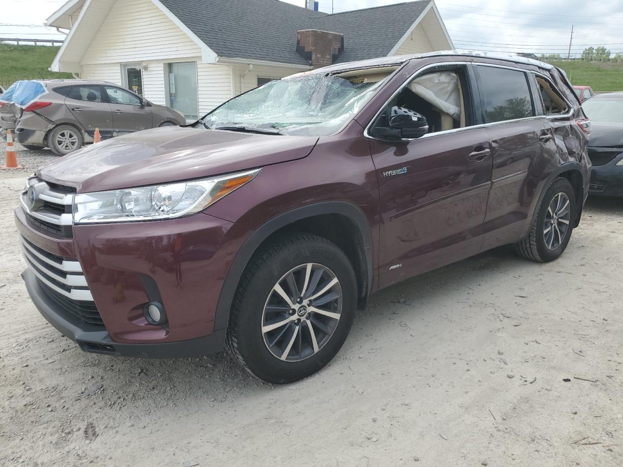 TOYOTA HIGHLANDER 2017