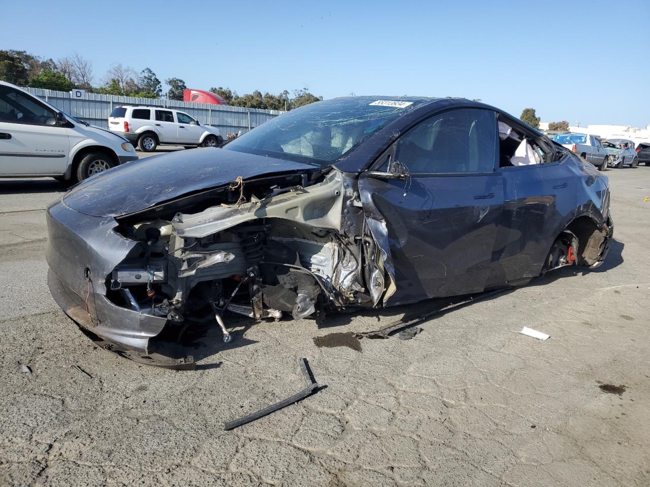 TESLA MODEL Y 2023