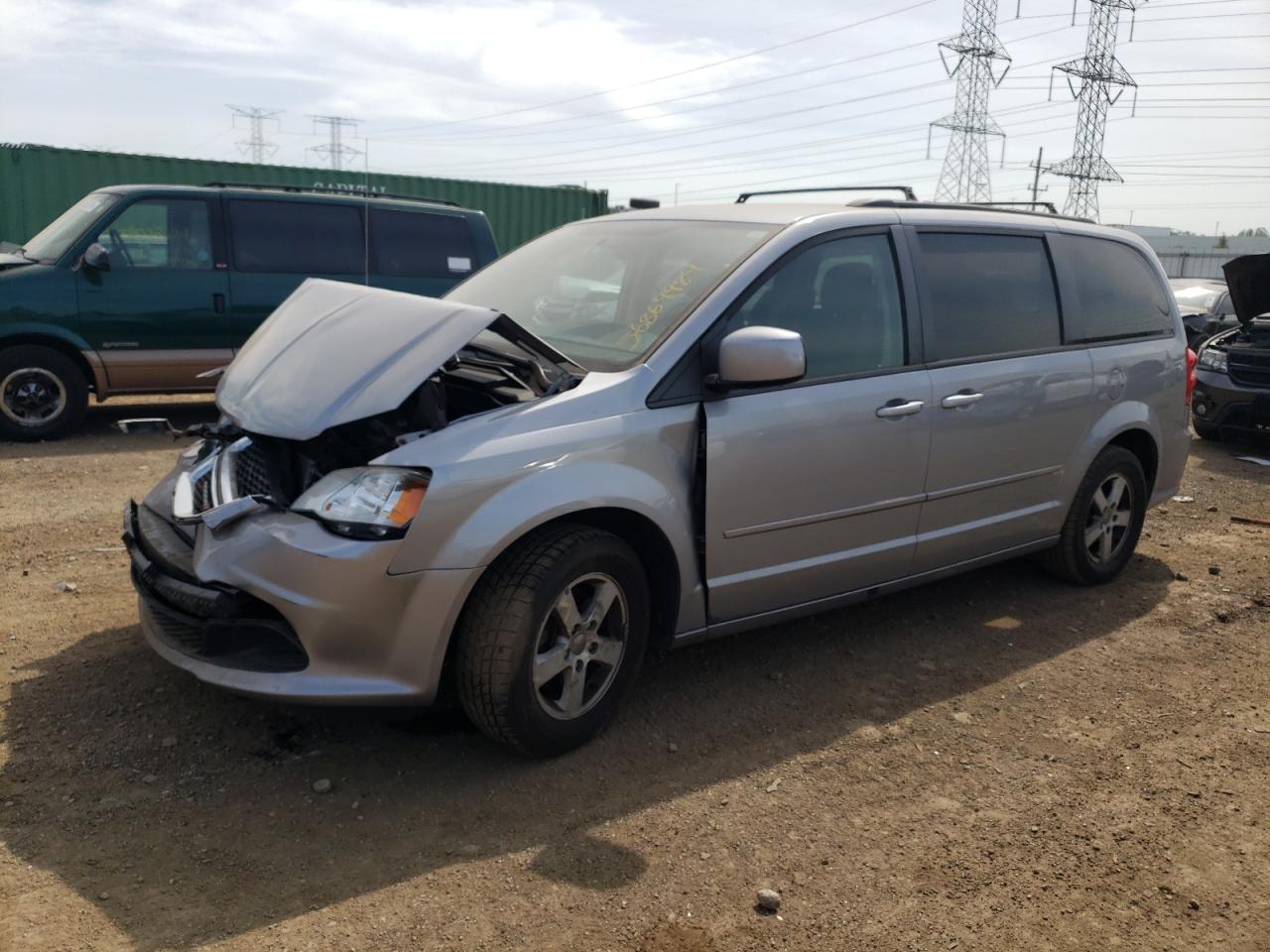 DODGE CARAVAN 2013