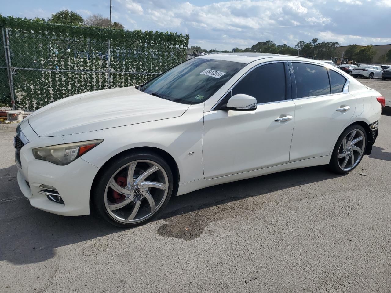 Infiniti Q50 2014