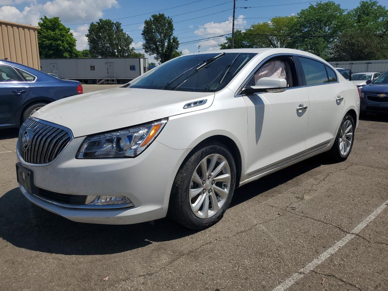 BUICK LACROSSE 2016