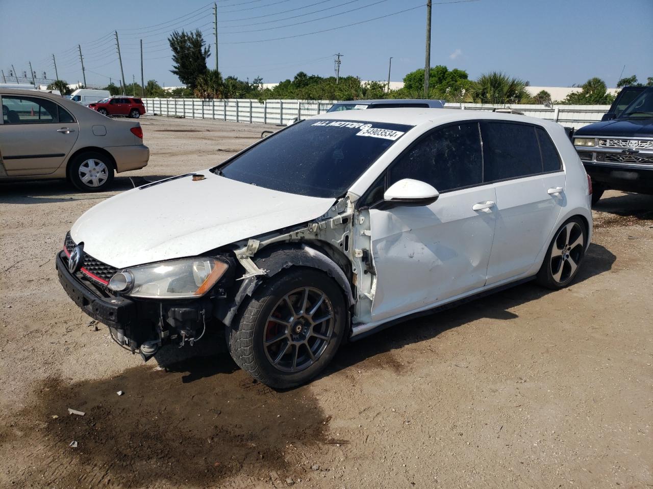VOLKSWAGEN GTI 2015