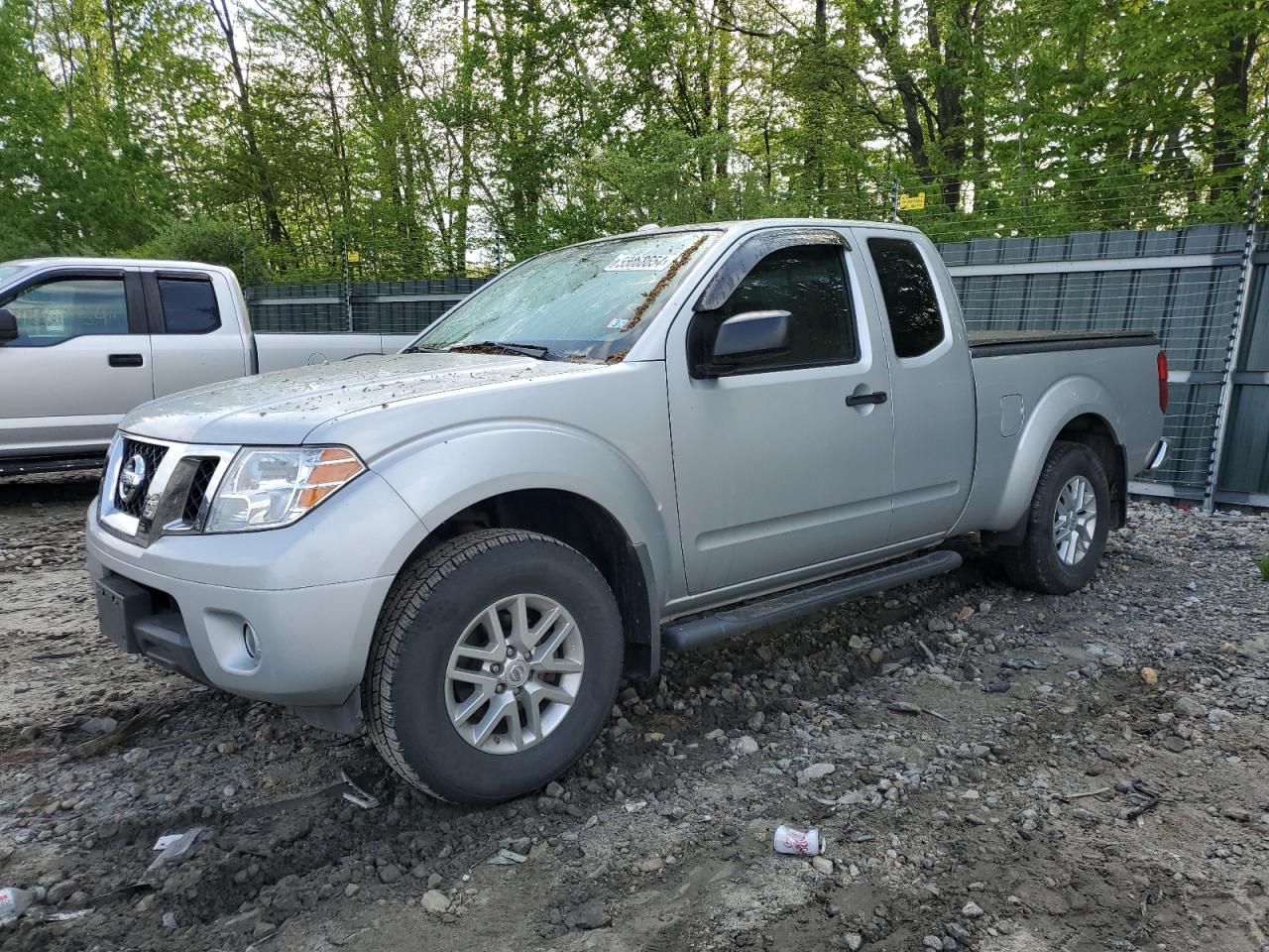 NISSAN FRONTIER 2014