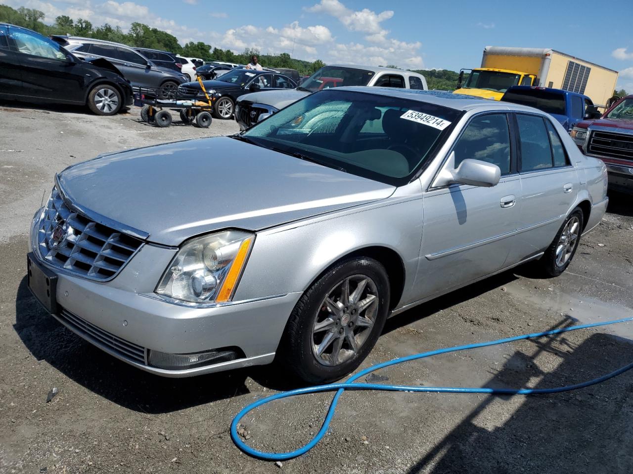CADILLAC DTS 2010