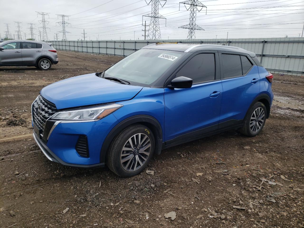 NISSAN KICKS 2023