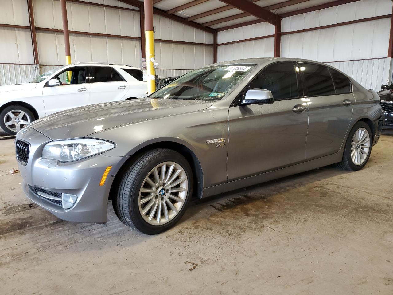 Bmw 5 series 2011