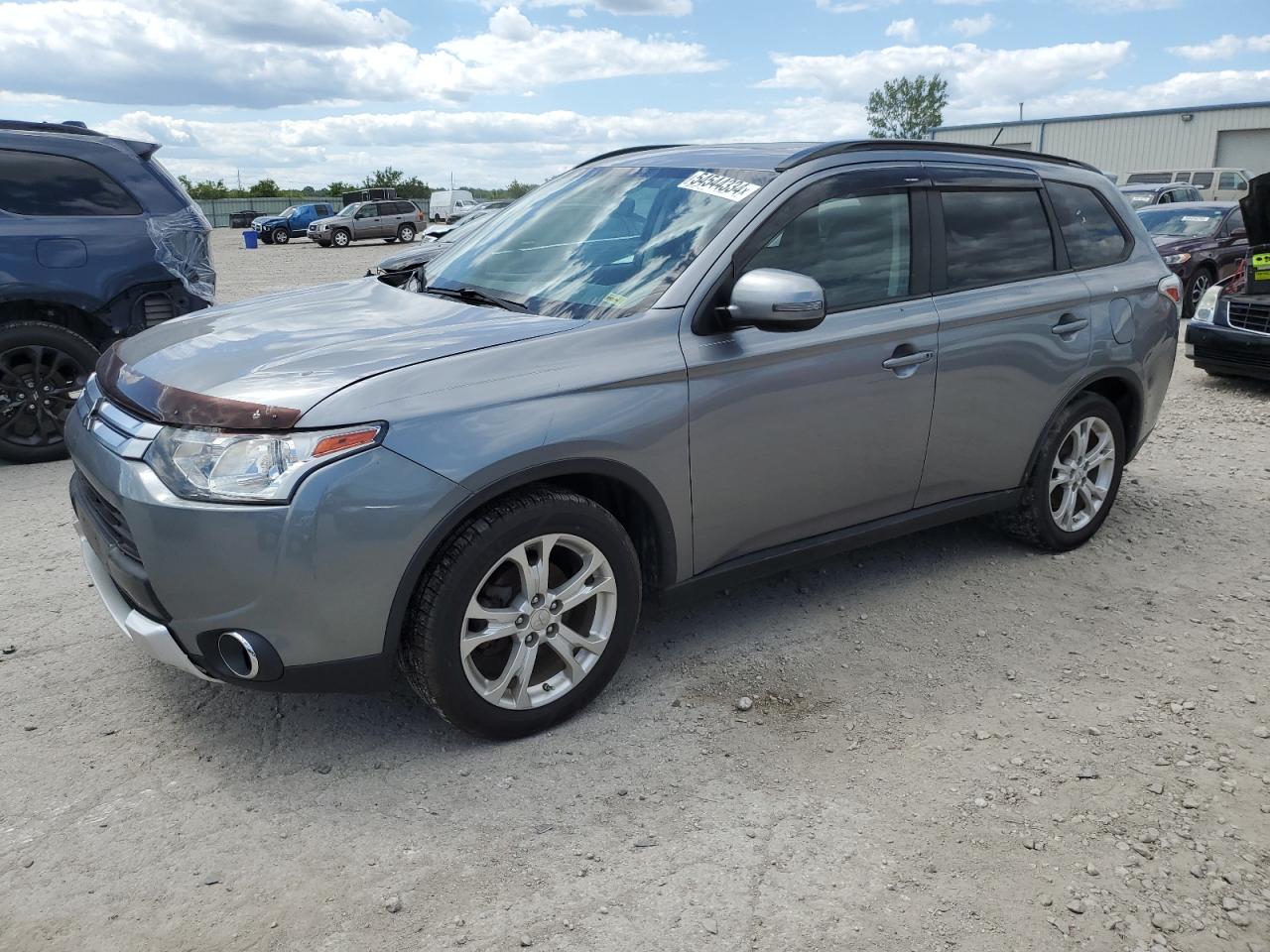 Mitsubishi Outlander 2015