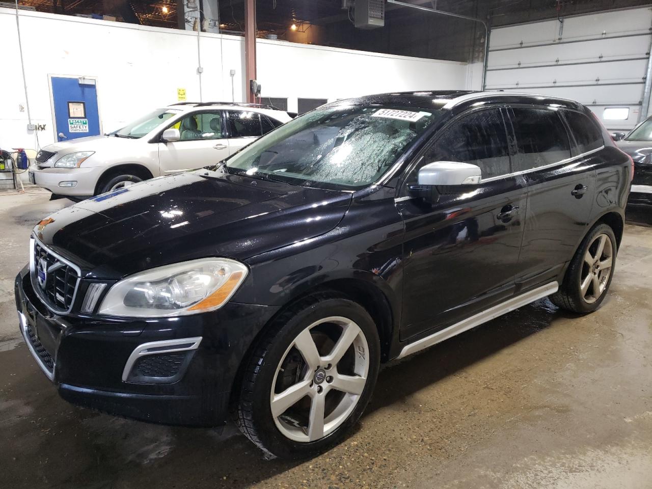 VOLVO XC60 2012