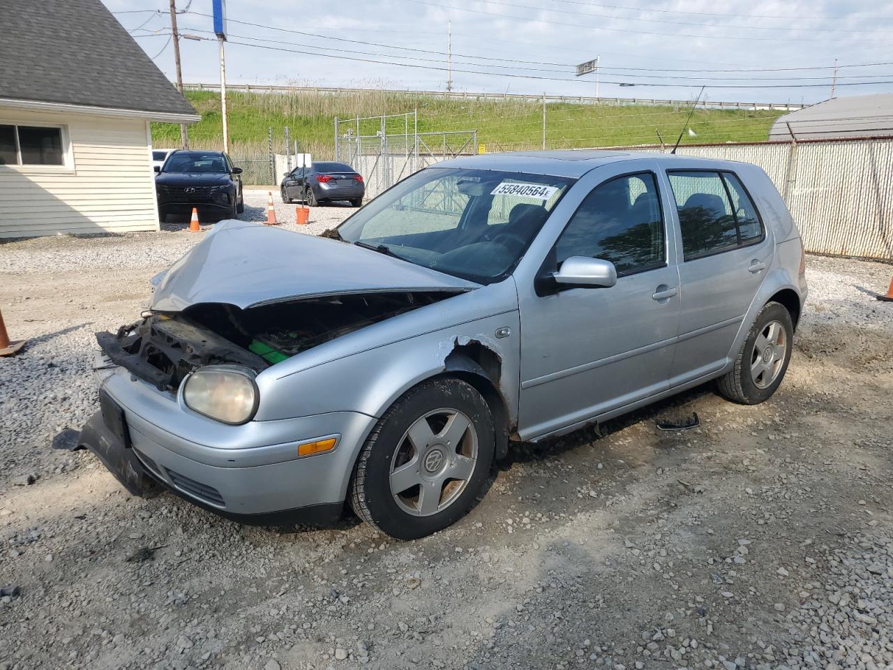 VOLKSWAGEN GOLF 2004