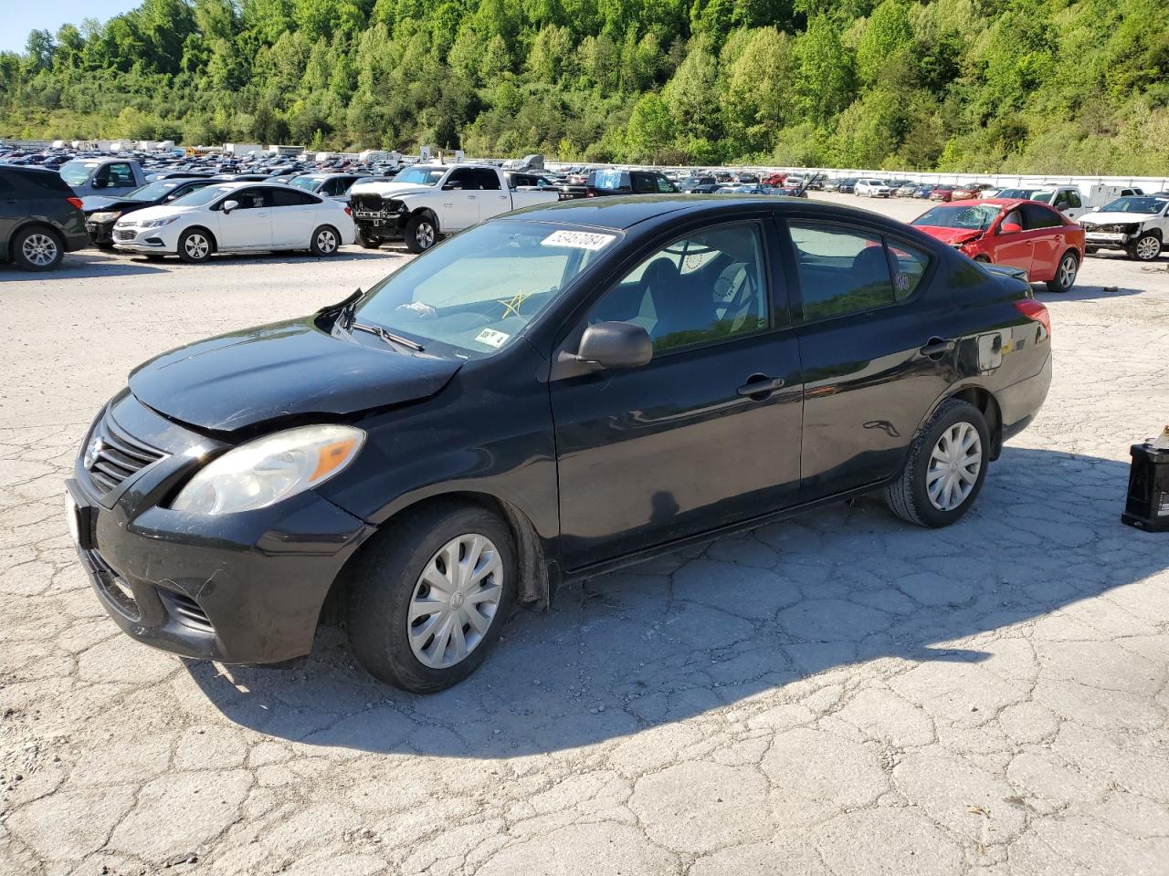 NISSAN VERSA 2014
