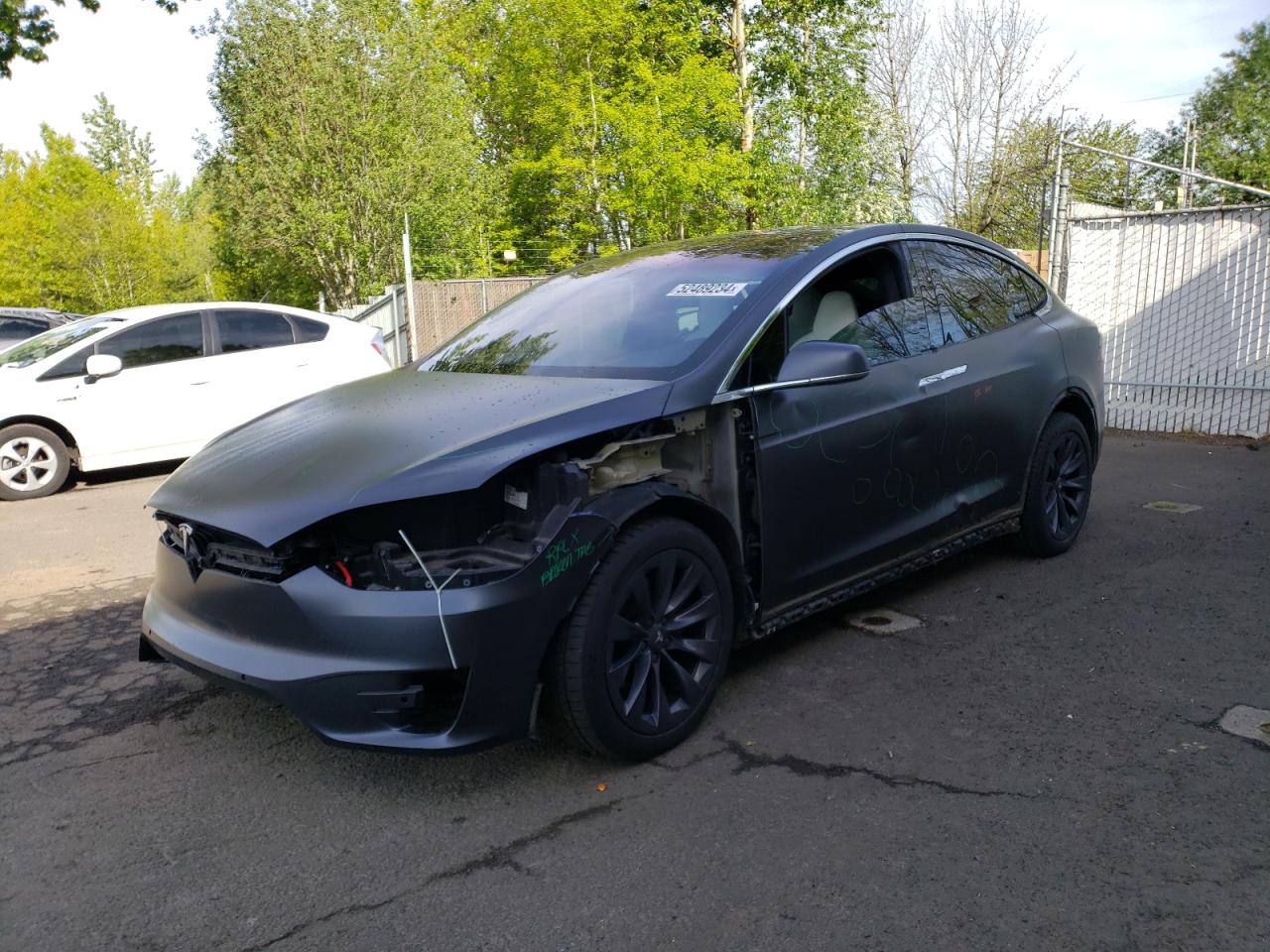 Tesla Model x 2018