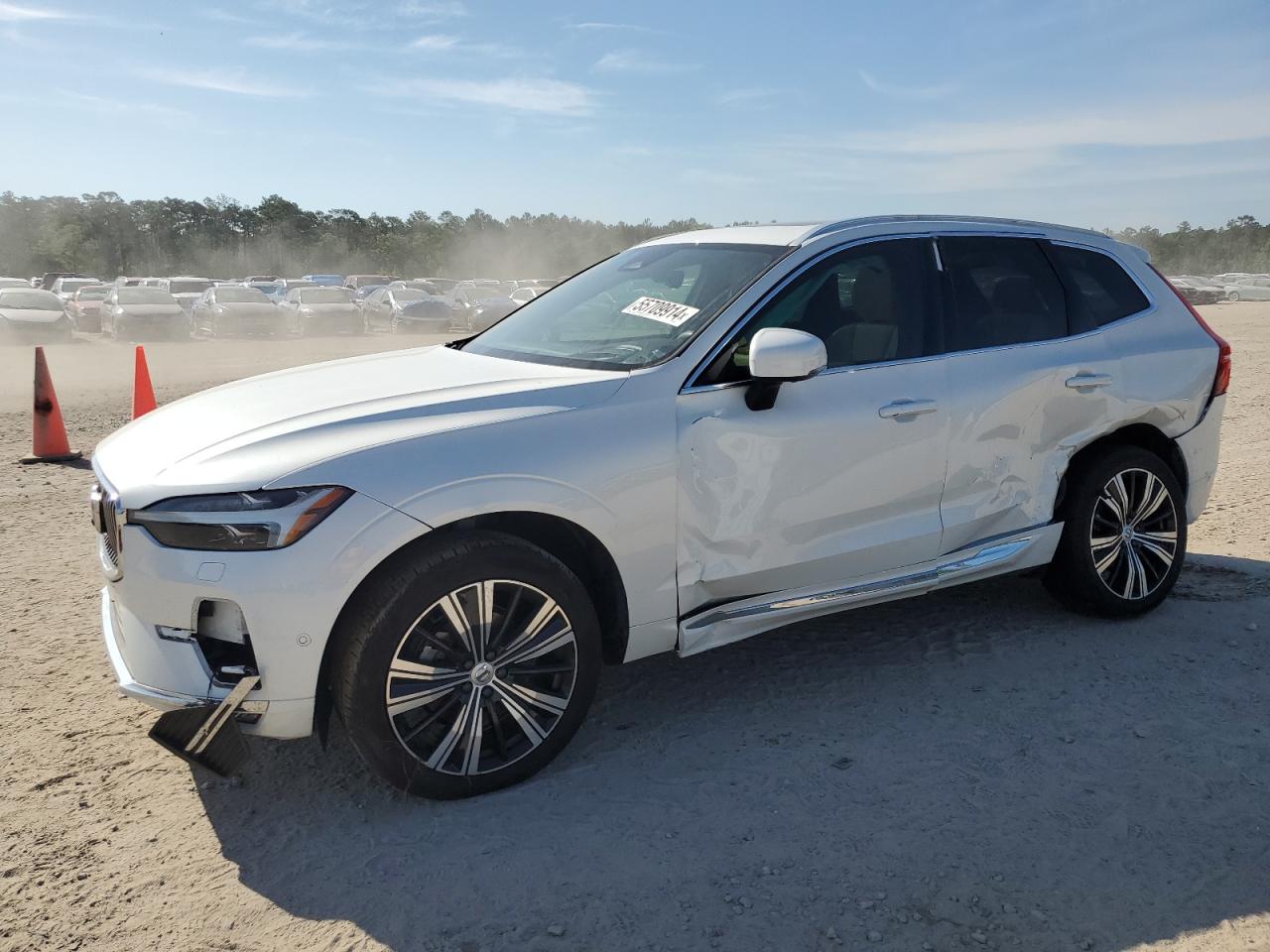 VOLVO XC60 B5 IN 2022