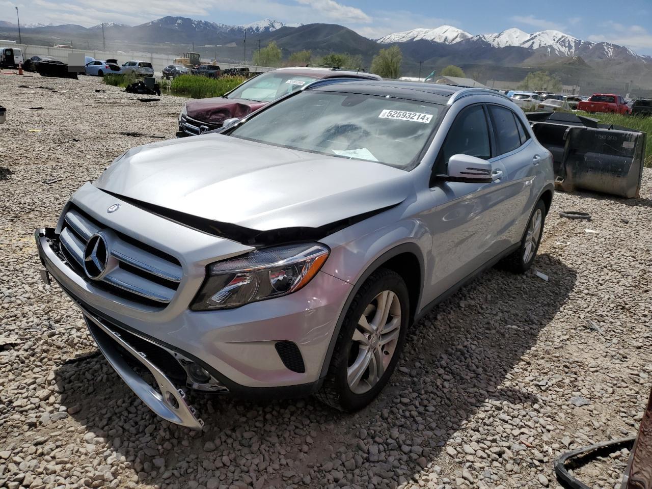 MERCEDES-BENZ GLA-CLASS 2015