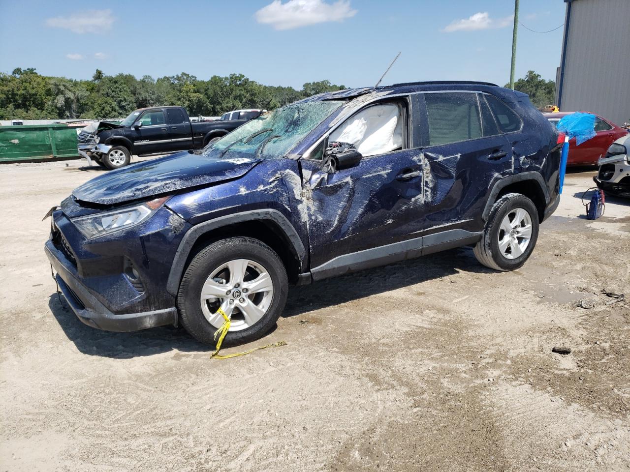 TOYOTA RAV4 2021