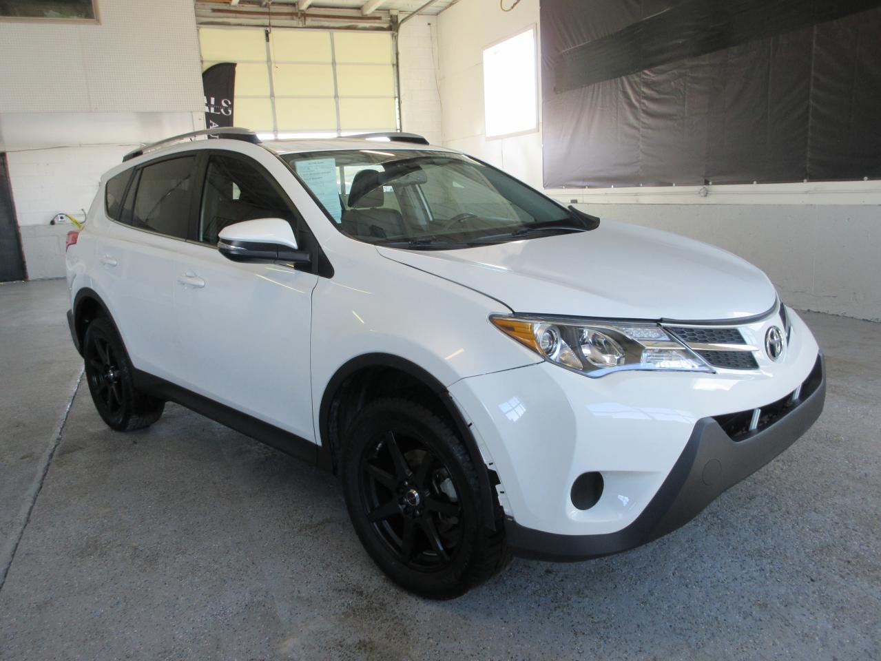 TOYOTA RAV4 2014
