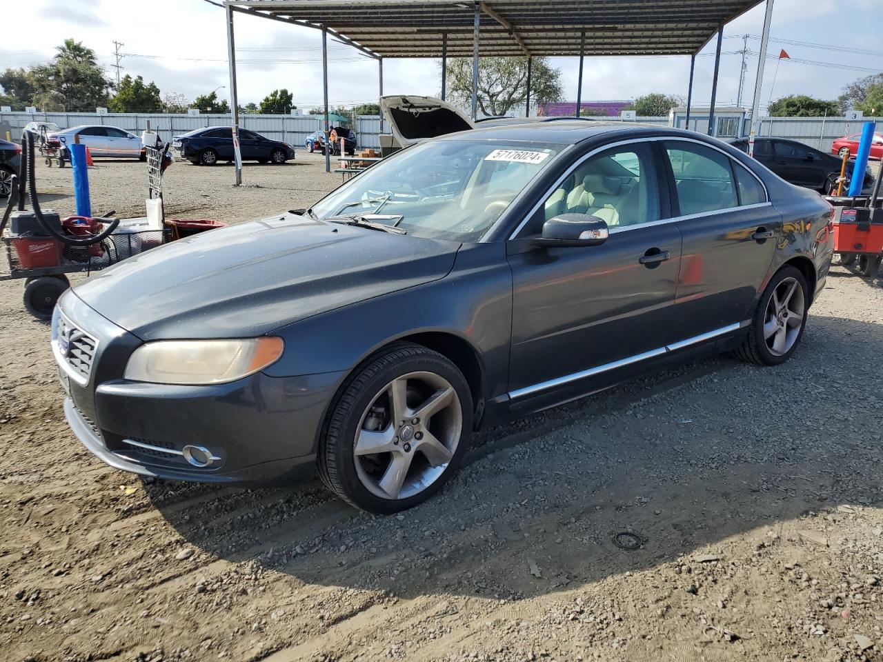 VOLVO S80 2010