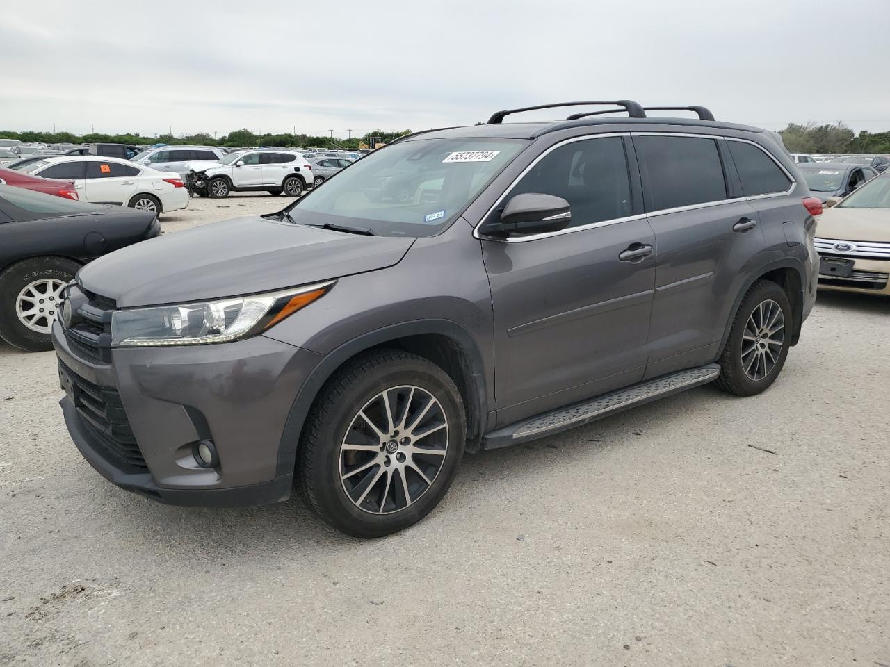 TOYOTA HIGHLANDER 2017