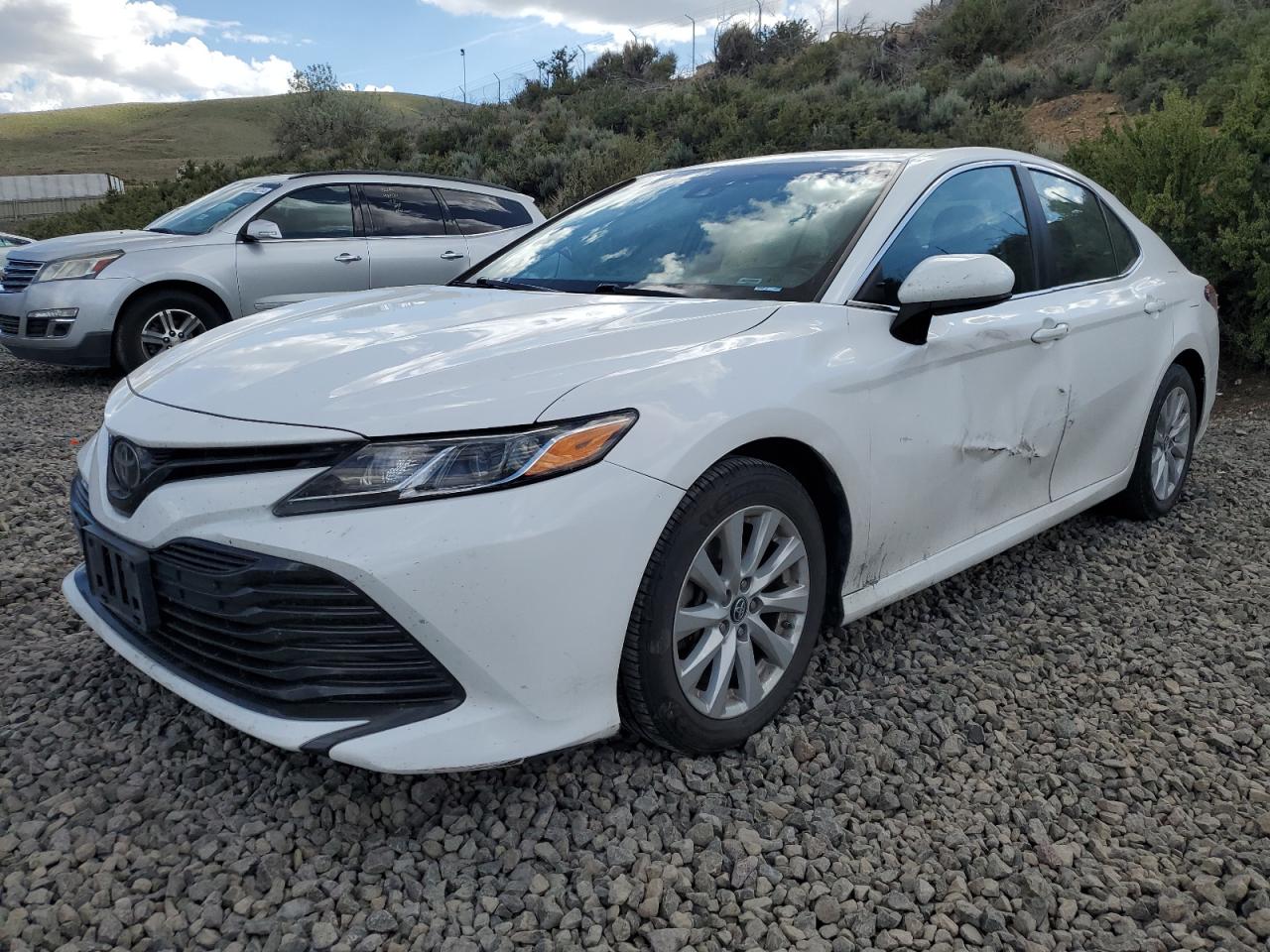 TOYOTA CAMRY 2018
