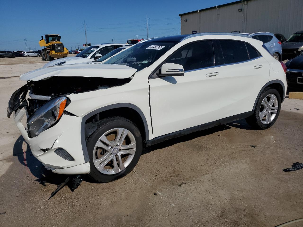 MERCEDES-BENZ GLA-CLASS 2015
