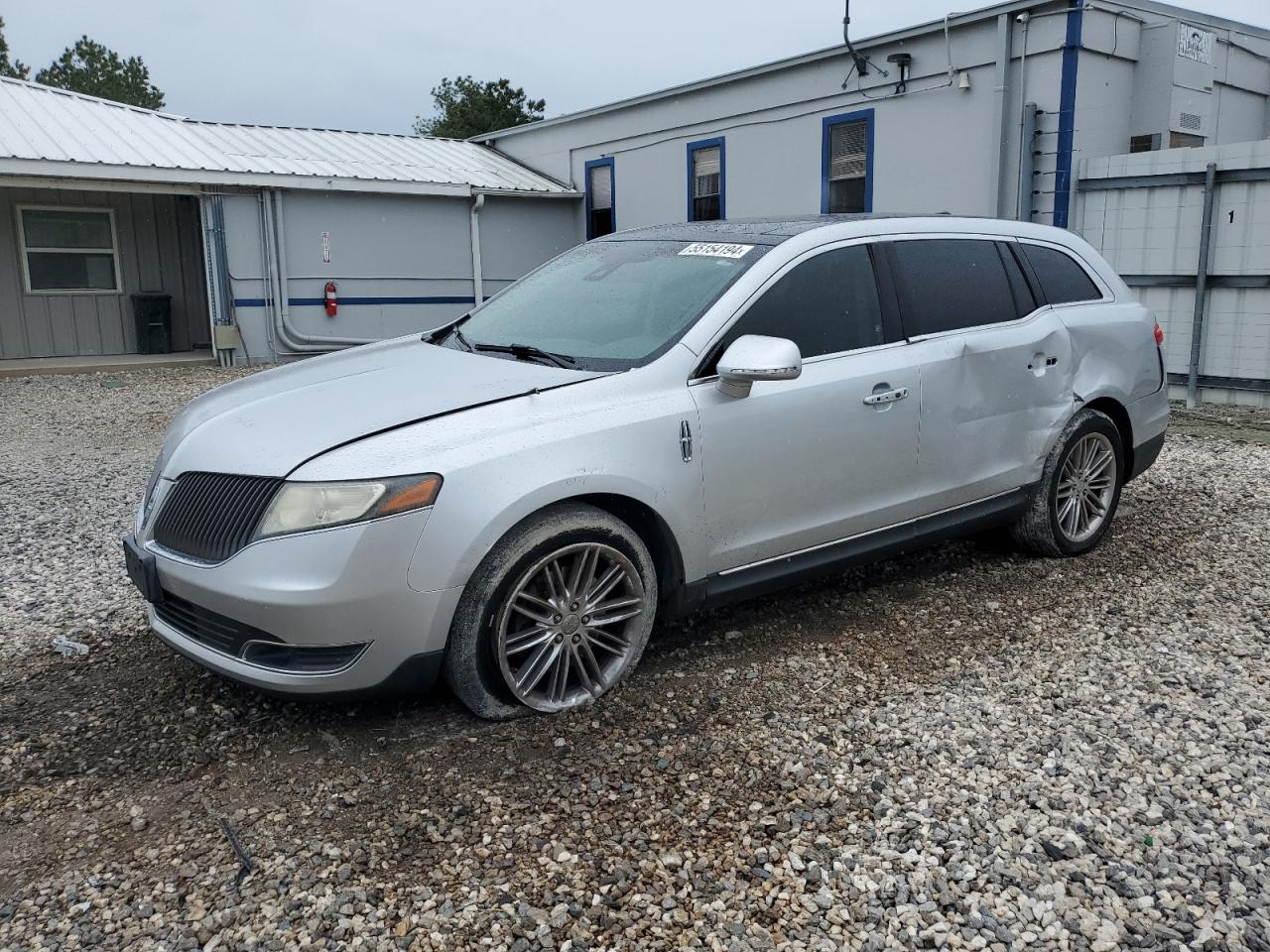 LINCOLN MKT 2014