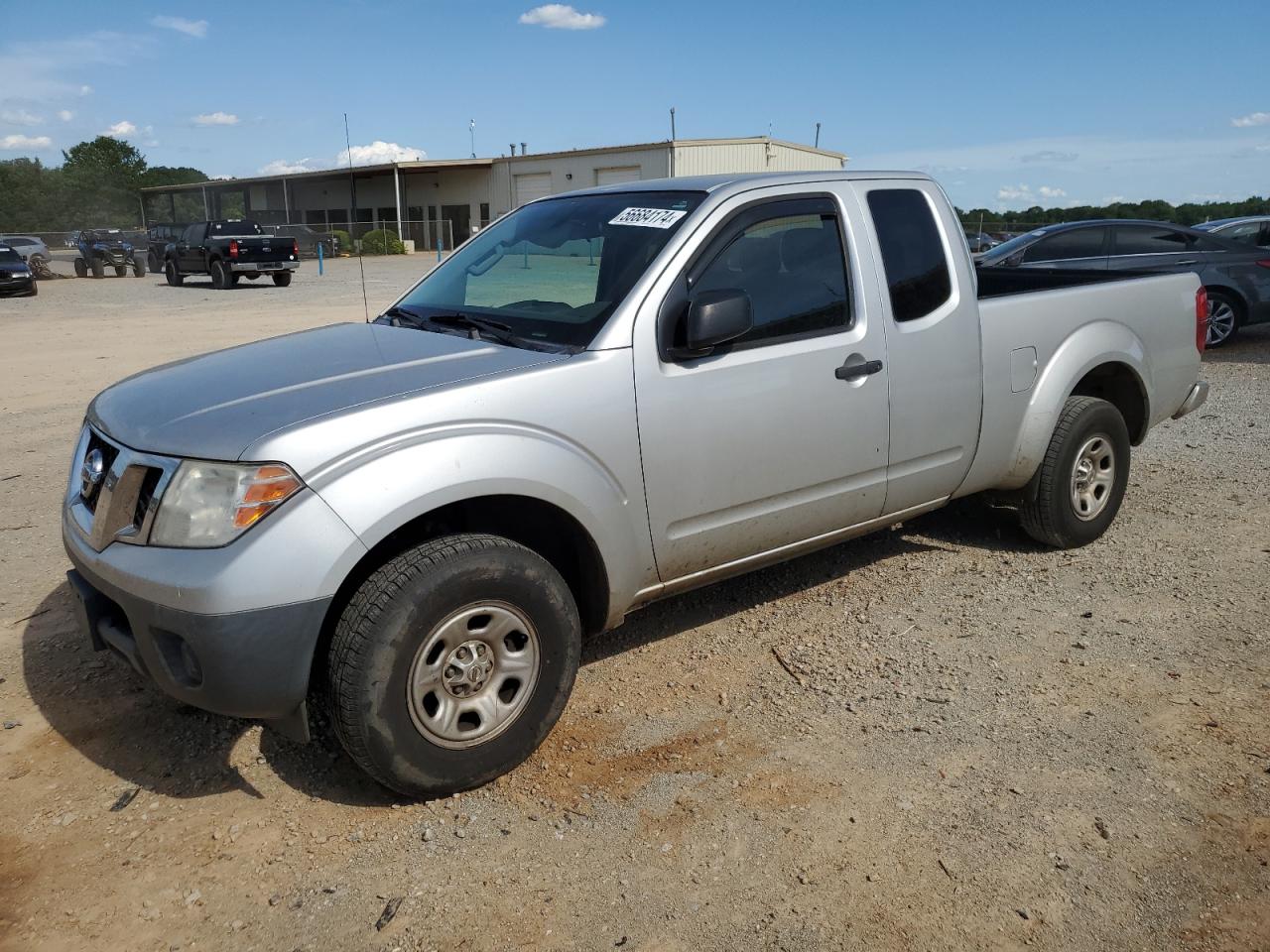 NISSAN FRONTIER 2015