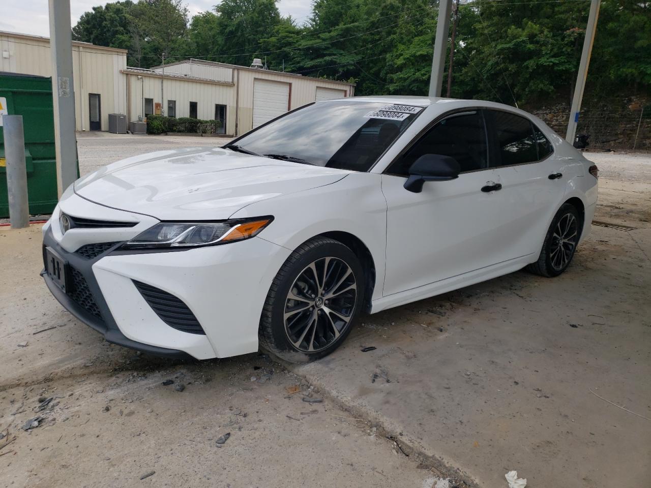 TOYOTA CAMRY 2019