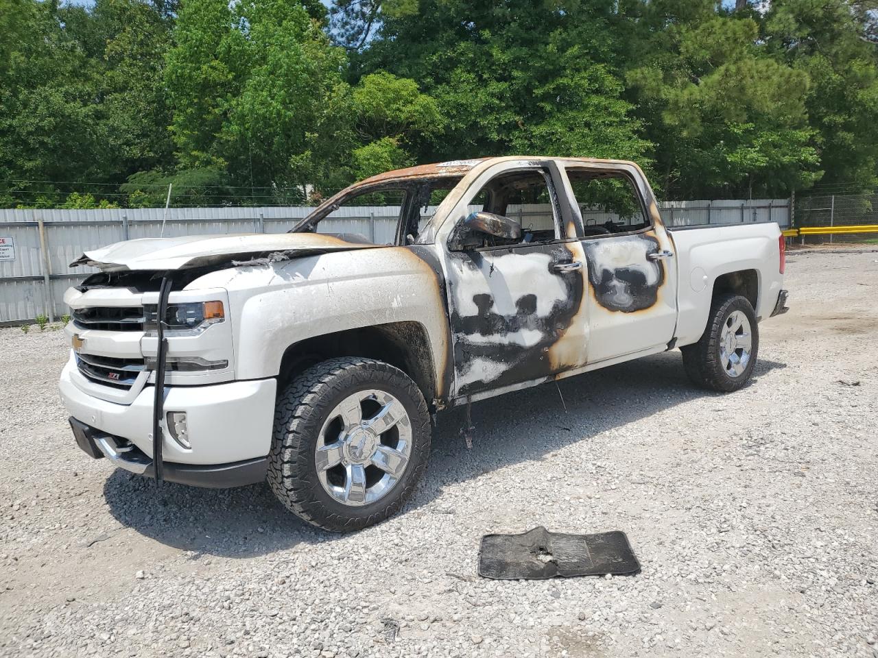 CHEVROLET SILVERADO 2017