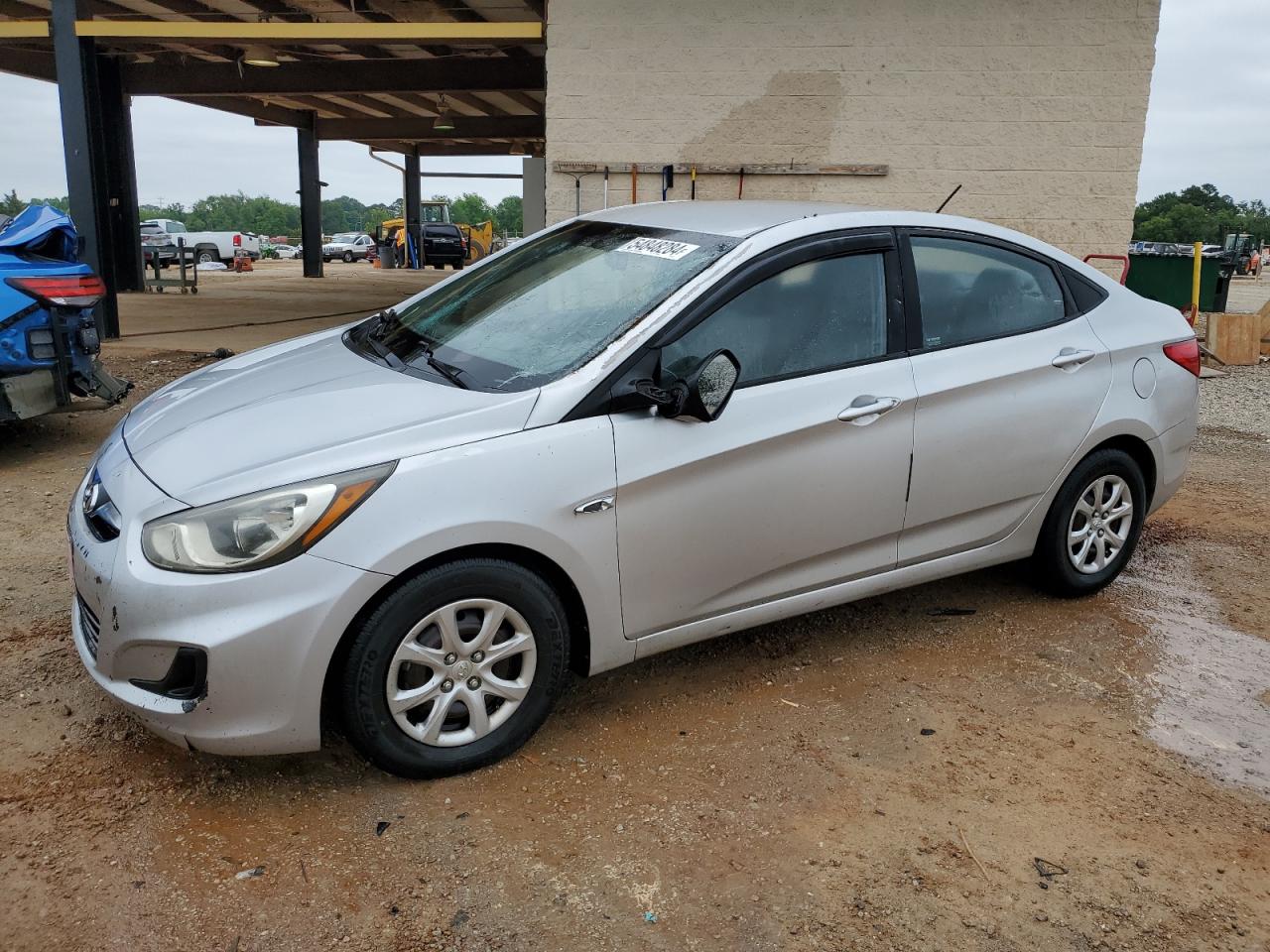 HYUNDAI ACCENT 2013
