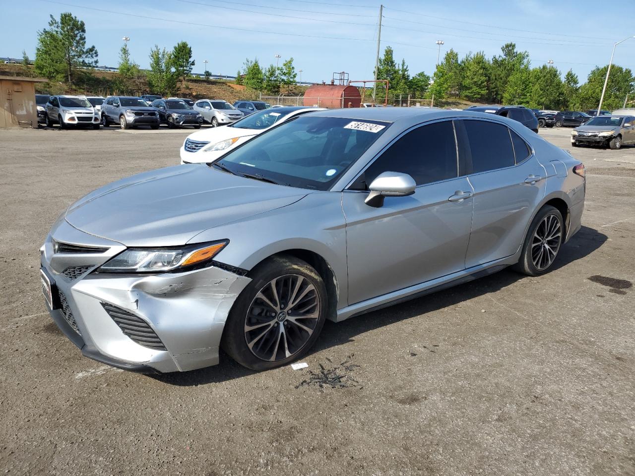 TOYOTA CAMRY 2018