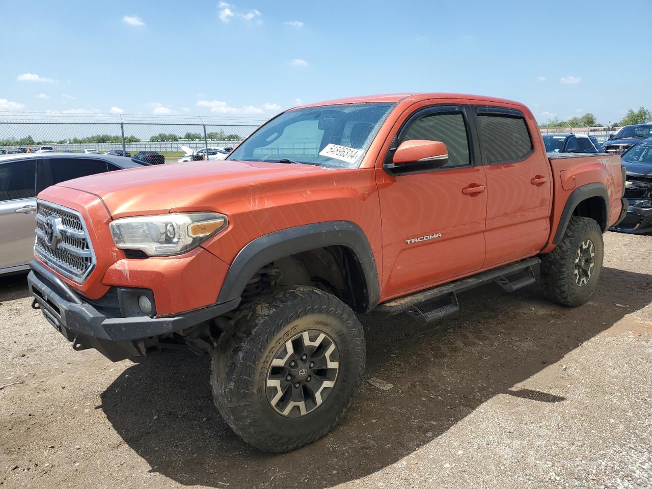 TOYOTA TACOMA 2017