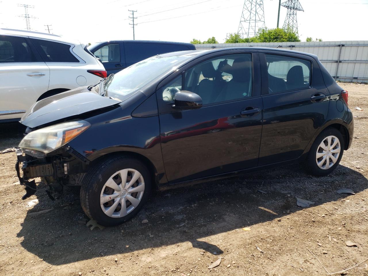 TOYOTA YARIS 2015